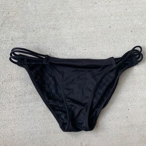 Women’s Victoria’s Secret string bikini bottoms